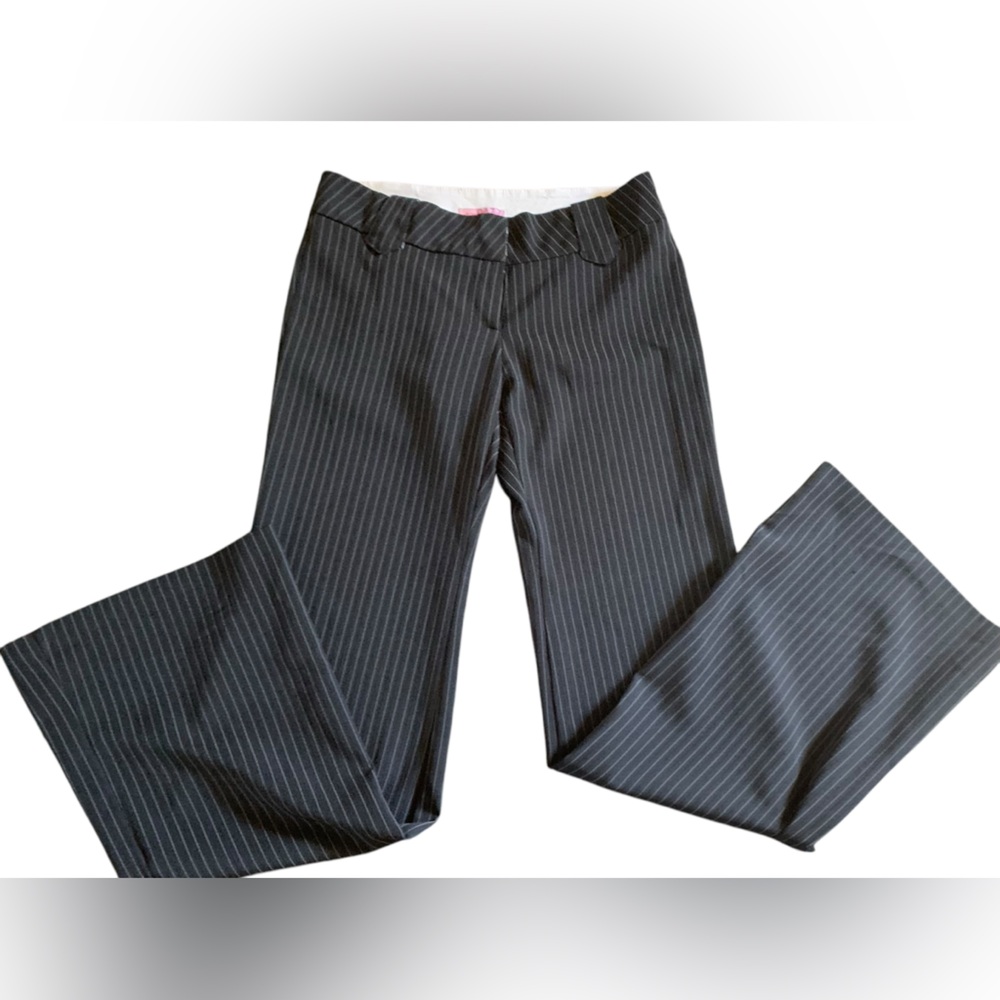 Dazz size small flare pants